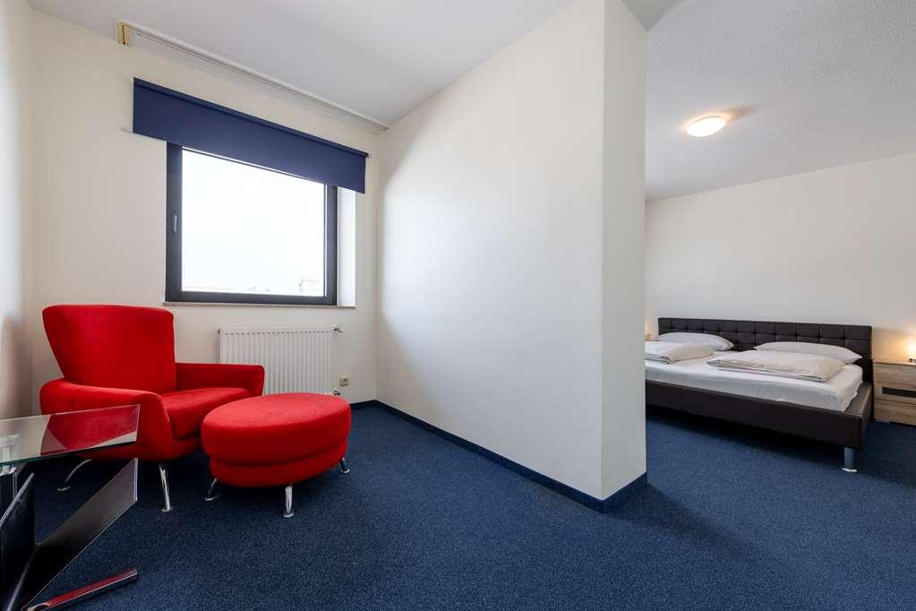 Trip Inn Hotel Frankfurt Airport Ruesselsheim Rüsselsheim Quarto foto