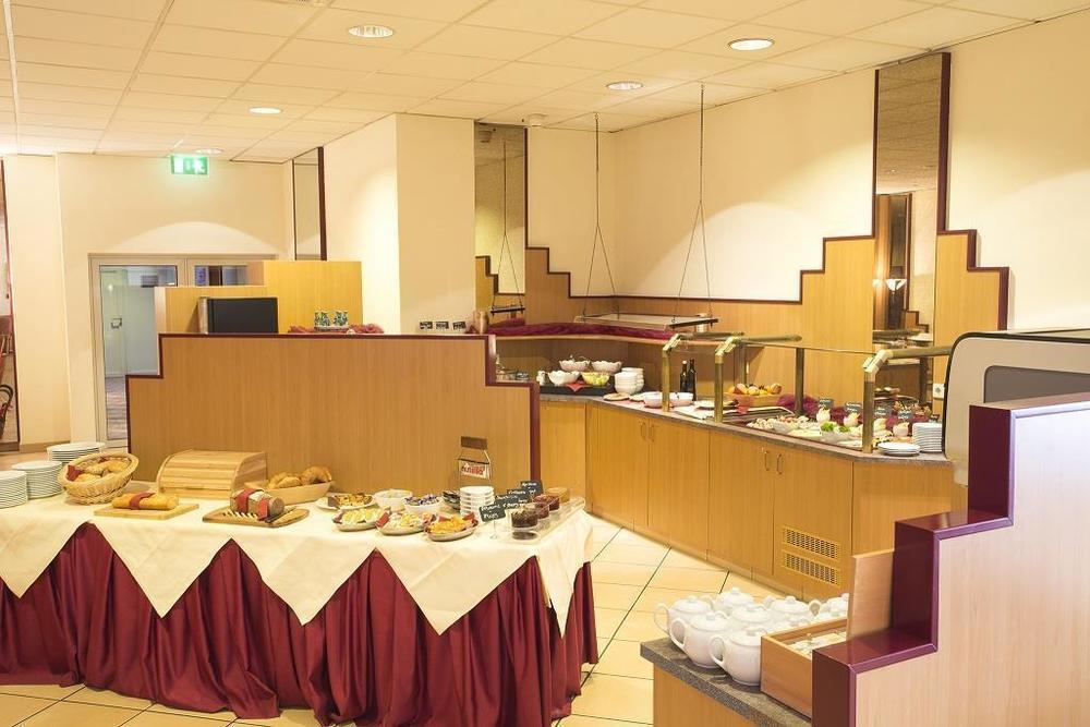 Trip Inn Hotel Frankfurt Airport Ruesselsheim Rüsselsheim Restaurante foto