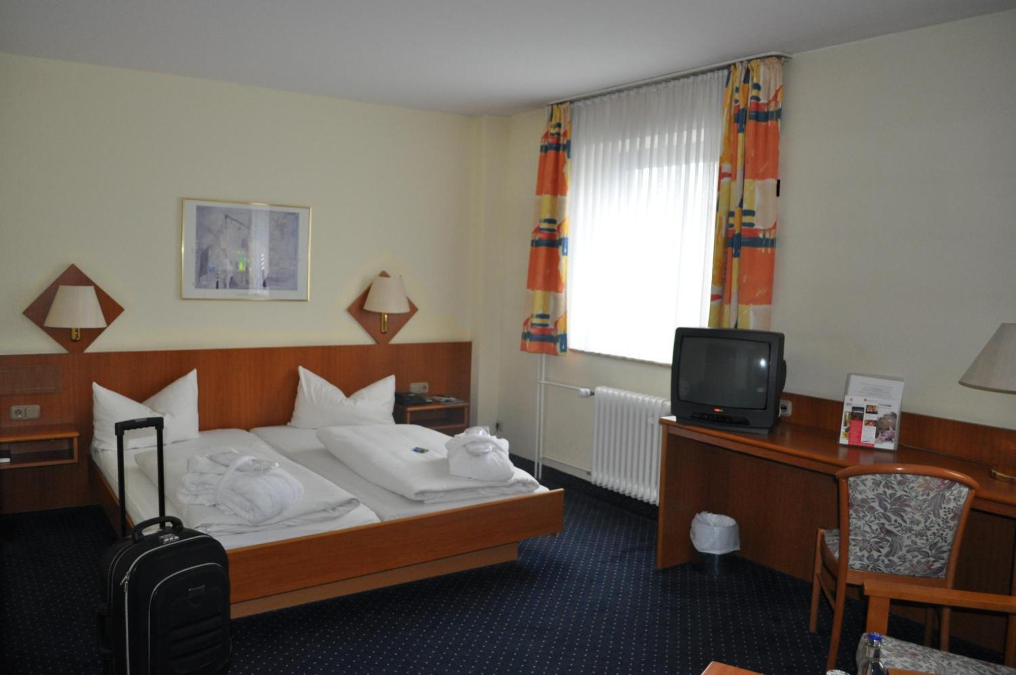 Trip Inn Hotel Frankfurt Airport Ruesselsheim Rüsselsheim Exterior foto