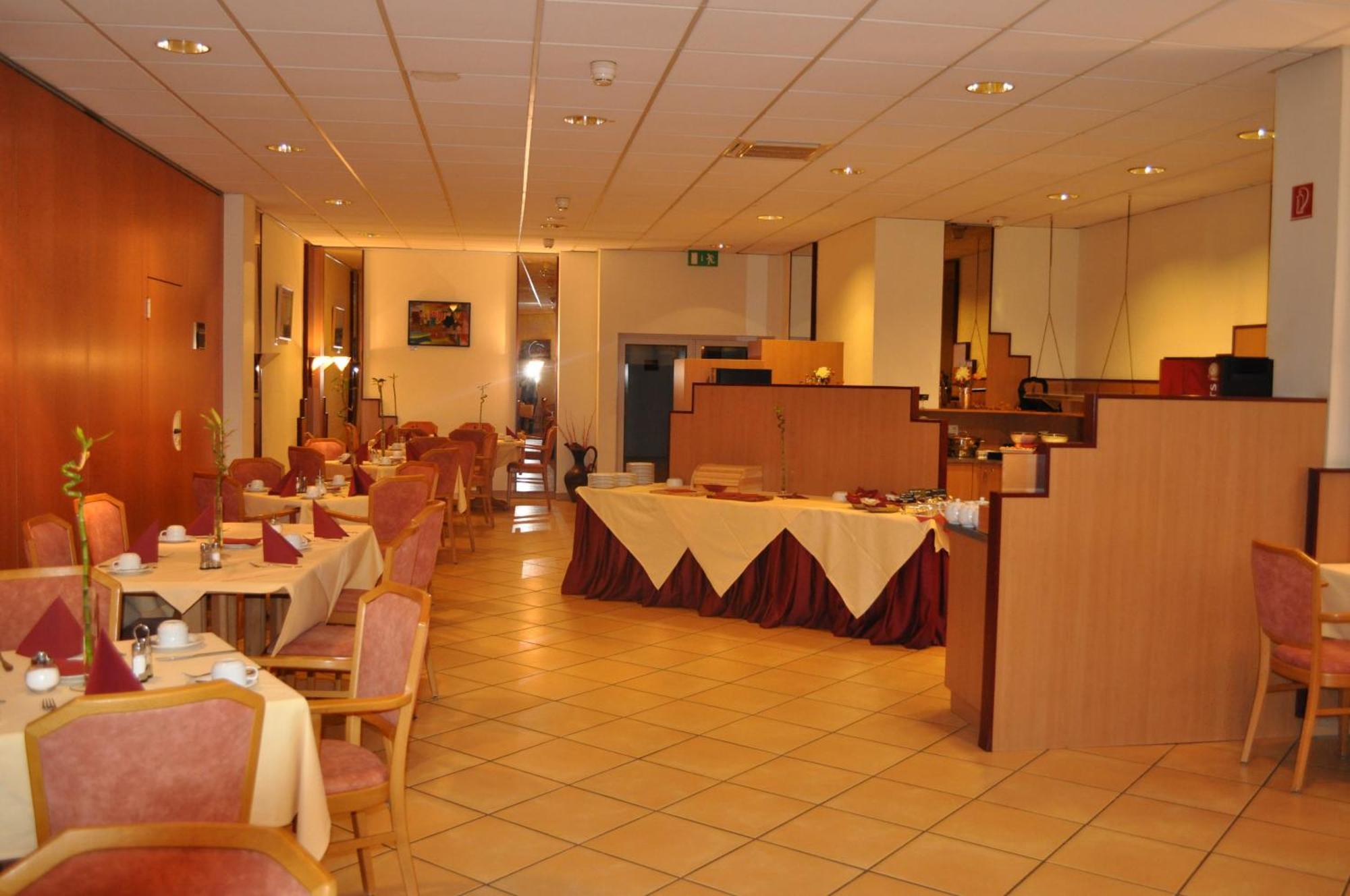 Trip Inn Hotel Frankfurt Airport Ruesselsheim Rüsselsheim Exterior foto