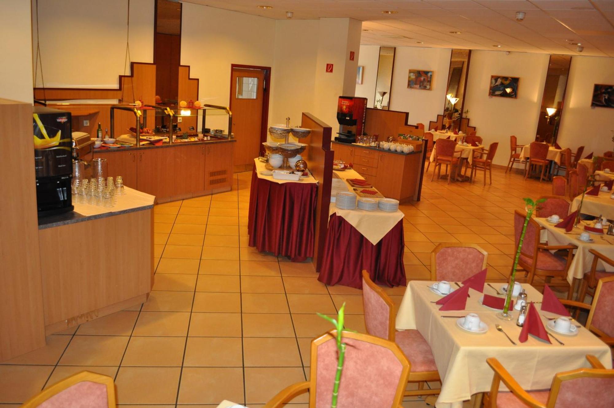 Trip Inn Hotel Frankfurt Airport Ruesselsheim Rüsselsheim Exterior foto
