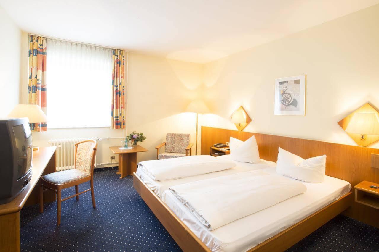 Trip Inn Hotel Frankfurt Airport Ruesselsheim Rüsselsheim Exterior foto